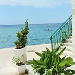 Old Fisherman House Kastela