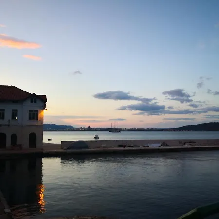 Old Fisherman House * Kaštela
