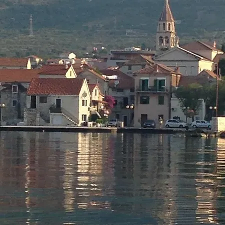 Old Fisherman House